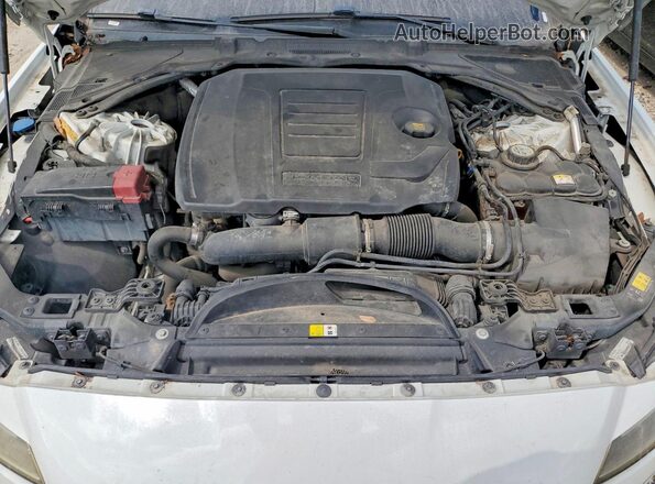 SAJBR4FX7JCY70596 2018 JAGUAR XF Белый Вид задней части салона
