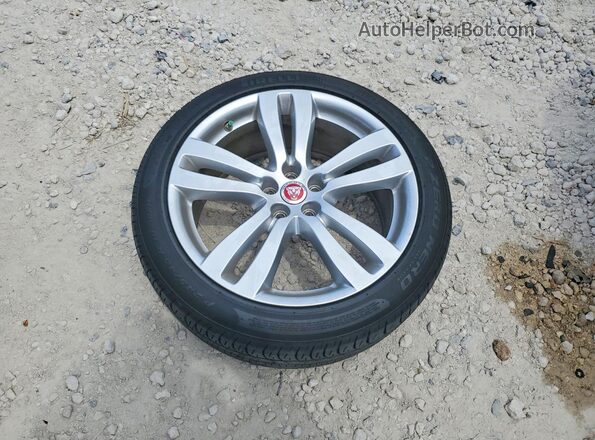SAJWA1C7XK8W19636 2019 JAGUAR XJ Blue Вид підкапотного простору