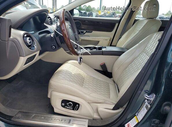 SAJWA2G78G8V99748 2016 JAGUAR XJL Green Widok wnętrza z przodu