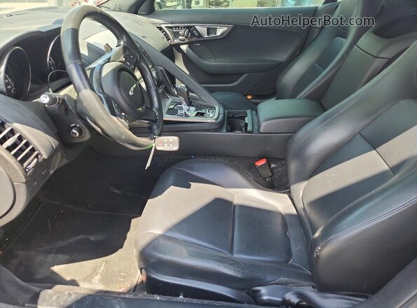 SAJWA6AT5G8K20685 2016 JAGUAR F-TYPE White Widok wnętrza z przodu