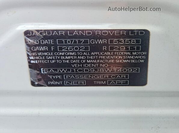 SAJWJ1CD9J8W14092 2018 JAGUAR XJ White Vista del compartimento del motor