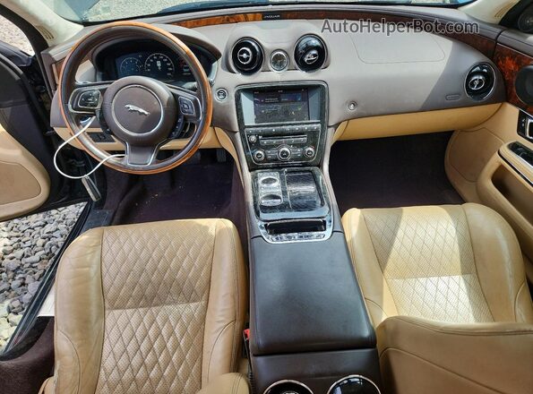 SAJWJ2GD4H8W12714 2017 JAGUAR XJL Green Вид панелі приладів