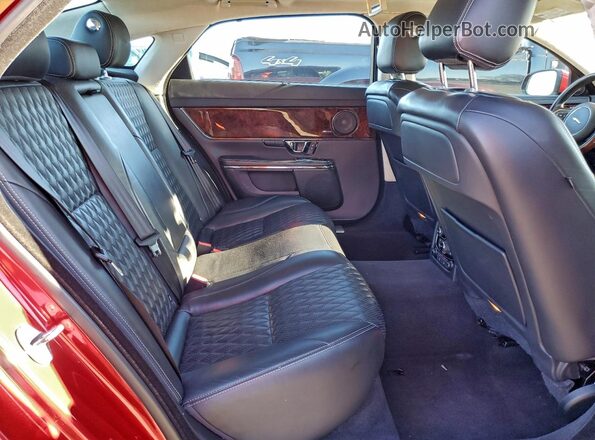 SAJWJ2GD9G8W02291 2016 JAGUAR XJL Red Widok tylnych siedzeń