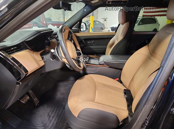 SAL119E97SA471579 2025 LAND ROVER RANGE Blue წინა სალონის ხედი