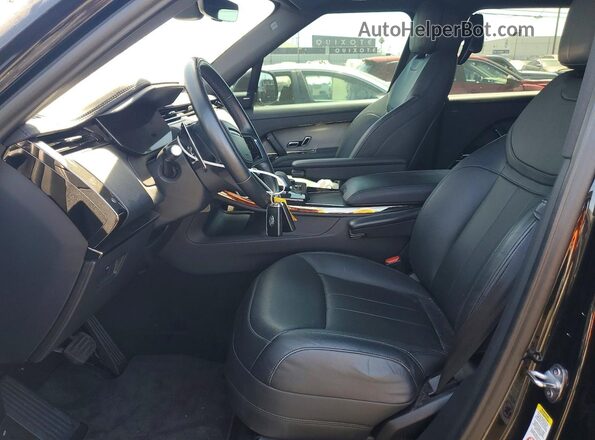 SAL1P9EU4PA106321 2023 LAND ROVER RANGE Черный Вид салона спереди