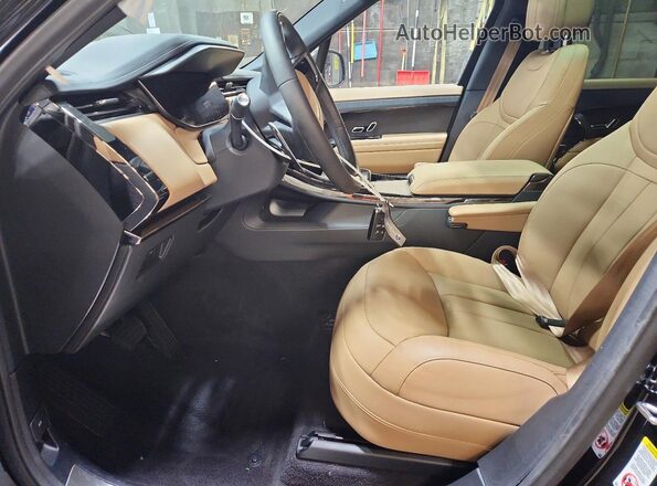 SAL1P9EU8TA620442 2026 LAND ROVER RANGE Black Vista interior delantera