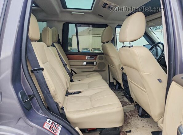 SALAG2V67GA835566 2016 LAND ROVER LR4 Charcoal Rear interior view