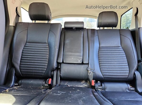 SALCJ2FX5NH910982 2022 LAND ROVER DISCOVERY White Հետևի նստատեղերի տեսք