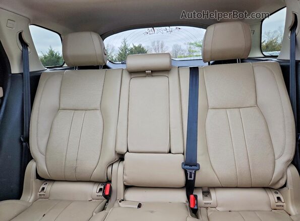 SALCR2FX1KH790523 2019 LAND ROVER DISCOVERY White უკანა სავარძლების ხედი