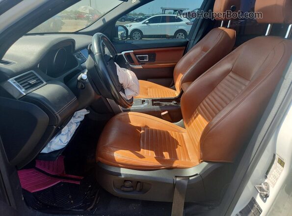 SALCT2BG5GH566850 2016 LAND ROVER DISCOVERY White Вид салону спереду