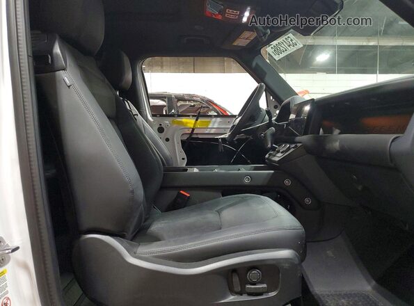 SALE26EU1S2471850 2025 LAND ROVER DEFENDER White Vista interior trasera