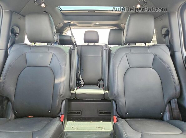 SALE2FEU5S2418438 2025 LAND ROVER DEFENDER White Vista de los asientos traseros