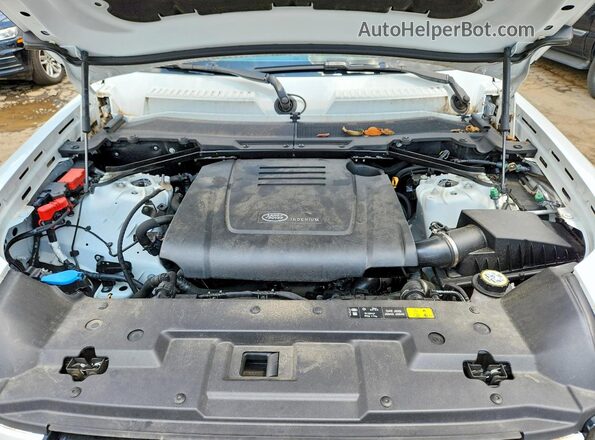 SALEJ7EX6S2365431 2025 LAND ROVER DEFENDER White Vista del compartimento del motor