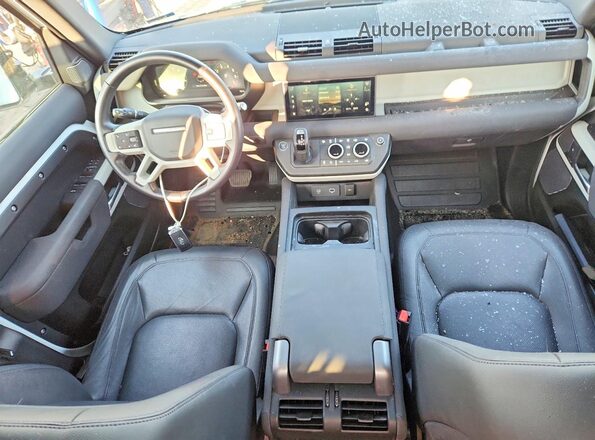 SALEJ7EX8P2235089 2023 LAND ROVER DEFENDER White Առջևի վահանակի տեսք