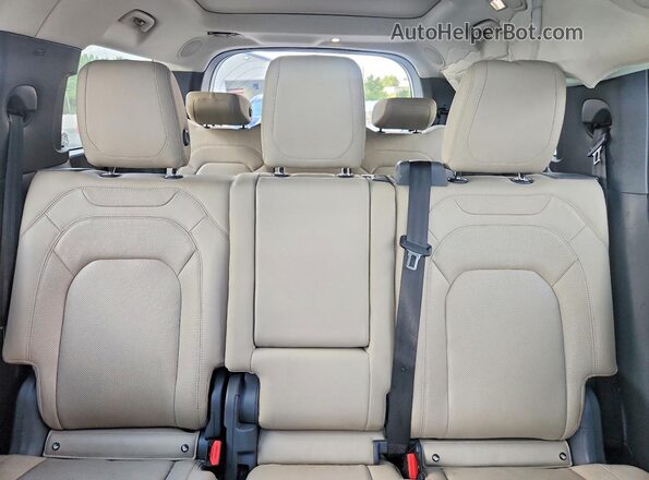 SALEPFEU2P2180167 2023 LAND ROVER DEFENDER White Vista de los asientos traseros