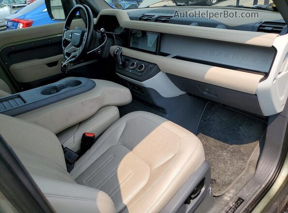 SALEV6RU5M2051707 2021 LAND ROVER DEFENDER Green Widok deski rozdzielczej