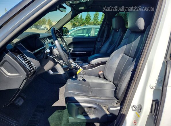 SALGR2FK1HA350275 2017 LAND ROVER RANGE Silver Вид салону спереду