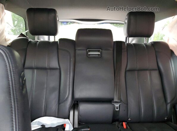 SALGS2FE3HA345609 2017 LAND ROVER RANGE White Rear seats view