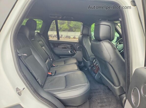 SALGS2SE7LA575698 2020 LAND ROVER RANGE White Սալոնի հետևի տեսք