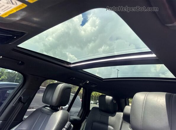 SALGS2SV6JA387736 2018 LAND ROVER RANGE Red უკანა სალონის ხედი
