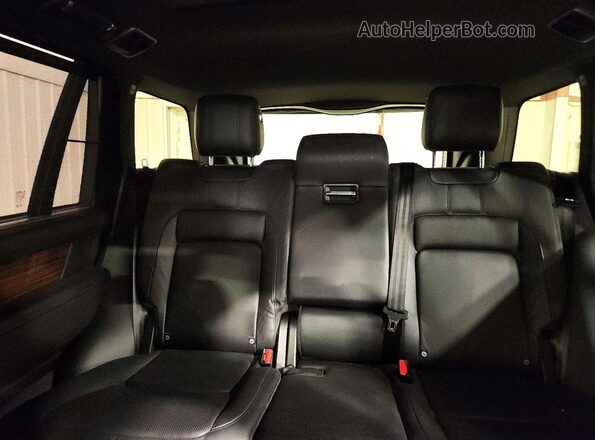 SALGS5RE0KA522122 2019 LAND ROVER RANGE Green Rear seats view