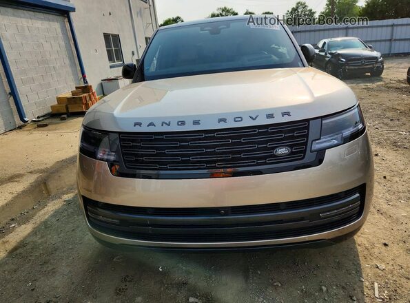 SALKP9E91SA297608 2025 LAND ROVER RANGE Gold Front view