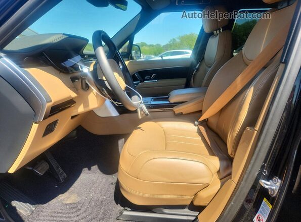 SALKPBFU7SA326989 2025 LAND ROVER RANGE Black Vista interior delantera