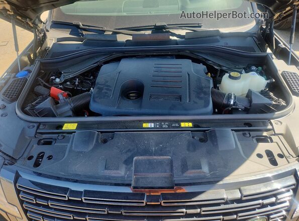 SALKPBFU7SA326989 2025 LAND ROVER RANGE Black Vista del compartimento del motor