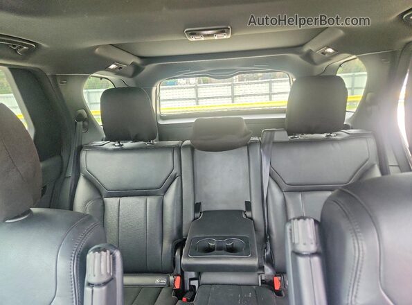 SALRG2RV8L2422161 2020 LAND ROVER DISCOVERY Черный Вид задних сидений