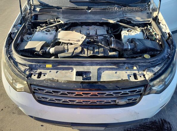 SALRG2RV9L2428891 2020 LAND ROVER DISCOVERY White Rear interior view