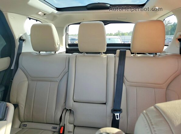 SALRR2RV2JA049518 2018 LAND ROVER DISCOVERY Белый Вид задних сидений