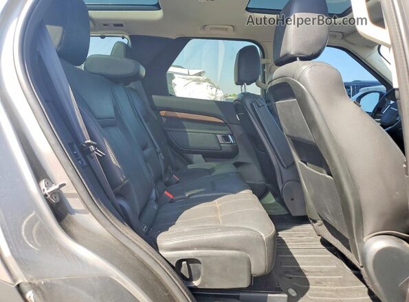 SALRR2RV3JA052251 2018 LAND ROVER DISCOVERY Silver უკანა სავარძლების ხედი