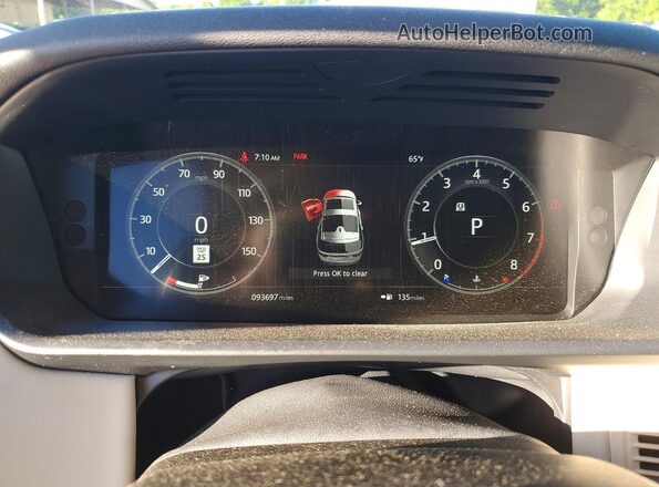 SALRR2RV5JA050260 2018 LAND ROVER DISCOVERY Белый Вид щитка приборов