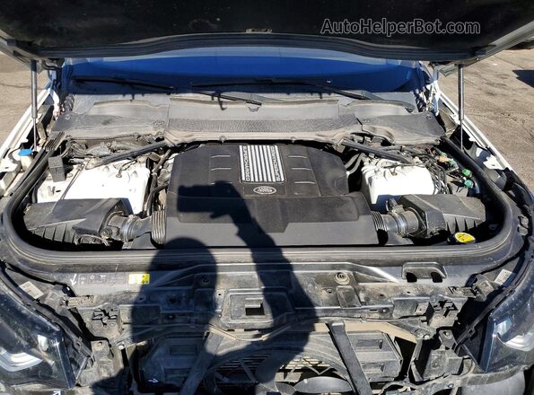 SALRRBBV0HA028025 2017 LAND ROVER DISCOVERY White Вид задньої частини салону
