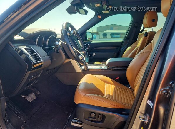 SALRRBBV1HA020189 2017 LAND ROVER DISCOVERY Gray Widok wnętrza z przodu