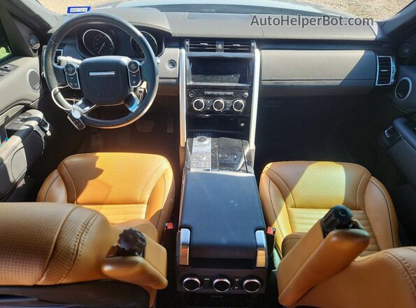 SALRRBBV1HA020189 2017 LAND ROVER DISCOVERY Gray Widok deski rozdzielczej