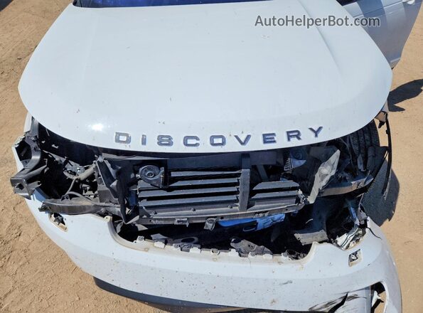 SALRRBBV9HA046698 2017 LAND ROVER DISCOVERY White Շարժիչի բաժամունքի տեսք