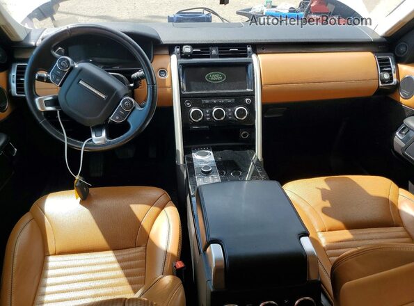 SALRT2RV9JA075759 2018 LAND ROVER DISCOVERY Белый Вид панели приборов