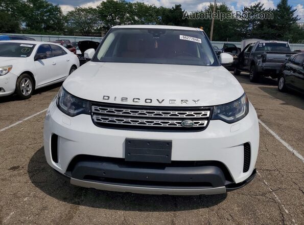SALRT2RV9JA075759 2018 LAND ROVER DISCOVERY Белый Вид спереди