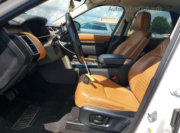 SALRT2RV9JA075759 2018 LAND ROVER DISCOVERY Белый Вид салона спереди