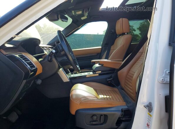 SALRT2RVXJA060851 2018 LAND ROVER DISCOVERY White Front interior view