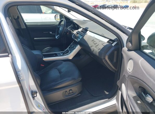 SALVP2BG5HH236902 2017 LAND ROVER RANGE ROVER EVOQUE White Vista interior delantera