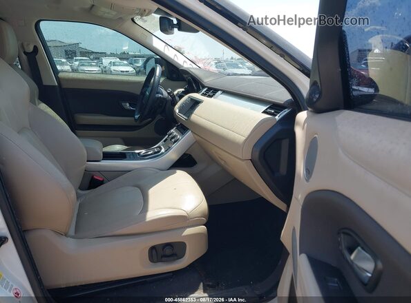 SALVP2BGXGH150256 2016 LAND ROVER RANGE ROVER EVOQUE White Widok wnętrza z przodu