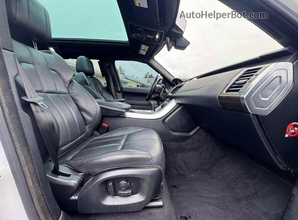 SALWG2FK4HA690120 2017 LAND ROVER RANGE ROVER Белый Вид щитка приборов