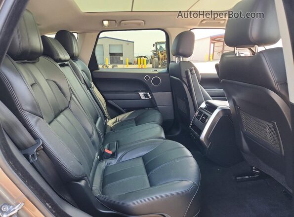 SALWG2PF8GA115812 2016 LAND ROVER RANGE Tan Widok tylnych siedzeń