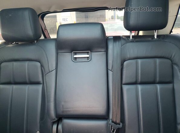 SALWG2RK4JA699174 2018 LAND ROVER RANGE White Հետևի նստատեղերի տեսք