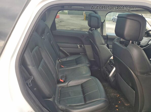 SALWG2RK4JA699174 2018 LAND ROVER RANGE White Սալոնի հետևի տեսք