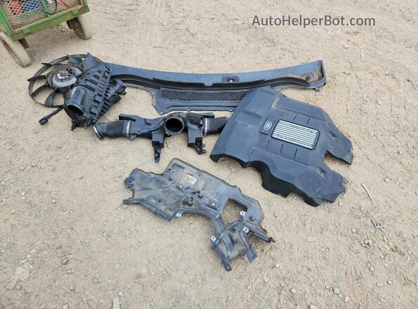 SALWR2EF4GA568726 2016 LAND ROVER RANGE ROVER Black სალონის 360-გრადუსიანი ხედი