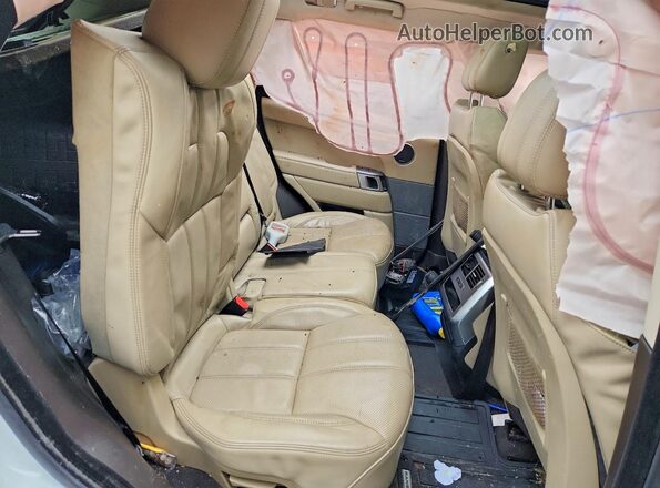 SALWR2FV5HA678952 2017 LAND ROVER RANGE White უკანა სალონის ხედი