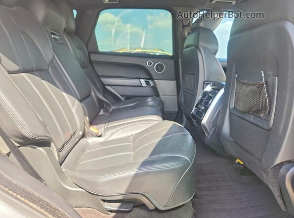 SALWR2PF1GA120196 2016 LAND ROVER RANGE Silver Rear interior view